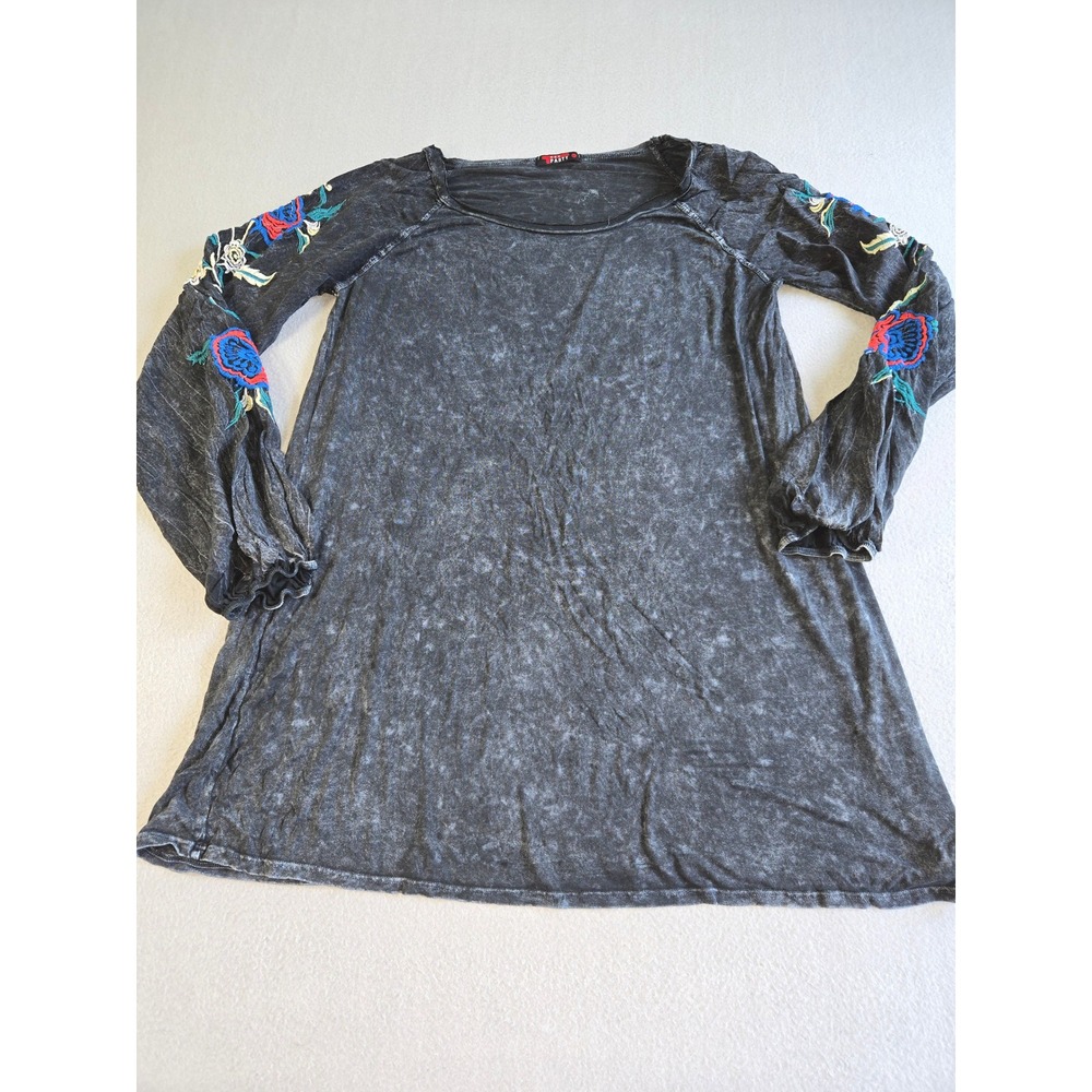 T-Party Tunic Top Womens Large Charcoal Grey Acid Wash Floral Embroidered Boho
